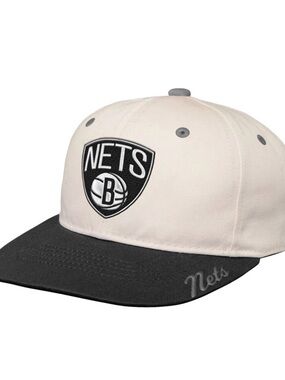 NWT! NBA Brooklyn Nets Youth Two-Tone Snapback Hat - Cream & Black
